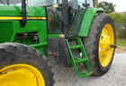 1999 John Deere 7410