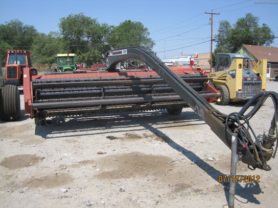  Hesston 1160