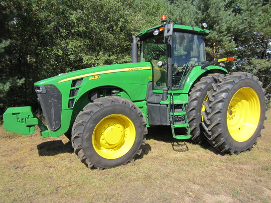 2007 John Deere 8430