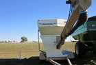 2012 John Deere UNVERFERTH 3750