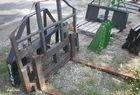  Ottawa Pallett Fork and Frame for Global Carrier