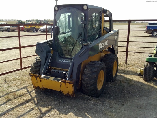 2012 John Deere 320D