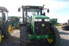 2011 John Deere 7200R