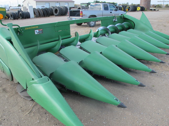 2010 John Deere 608C