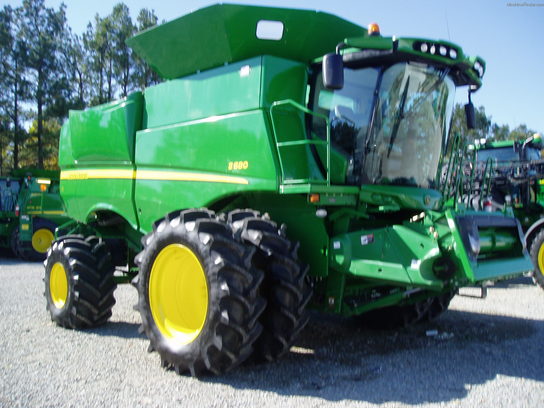 2012 John Deere S680