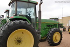 1995 John Deere 8300