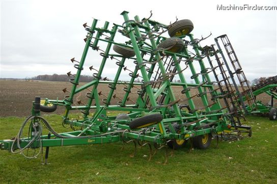 2002 John Deere 980