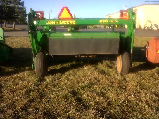 2008 John Deere 630
