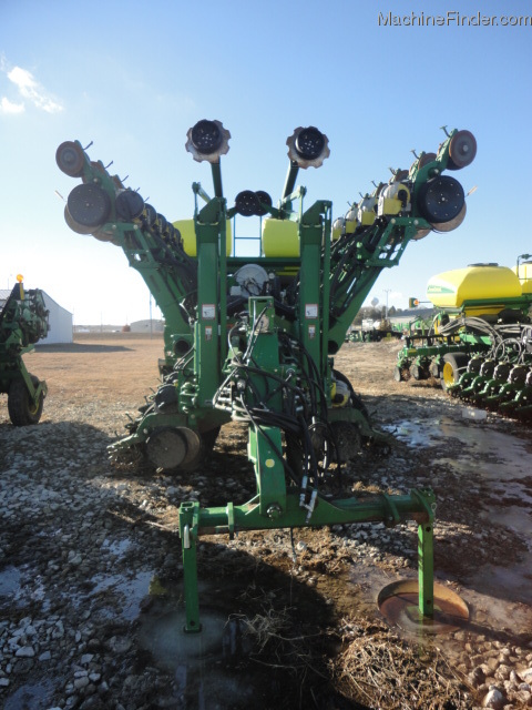 2011 John Deere 1790