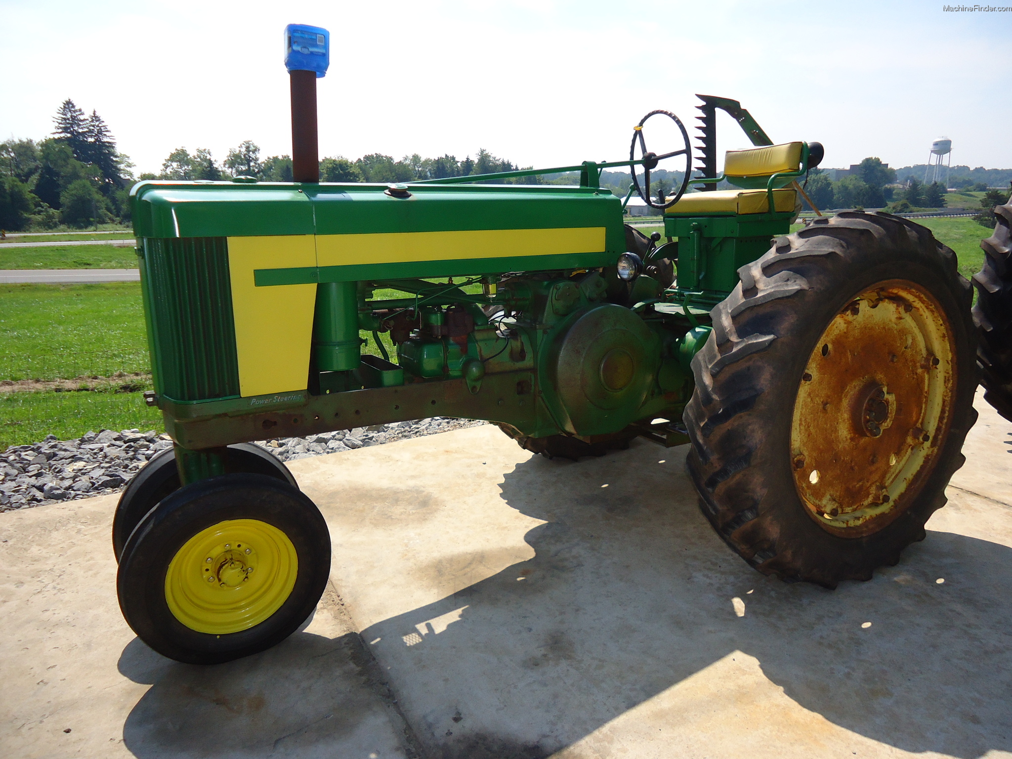 1958 John Deere 620 Tractors Row Crop (+100hp) John Deere MachineFinder
