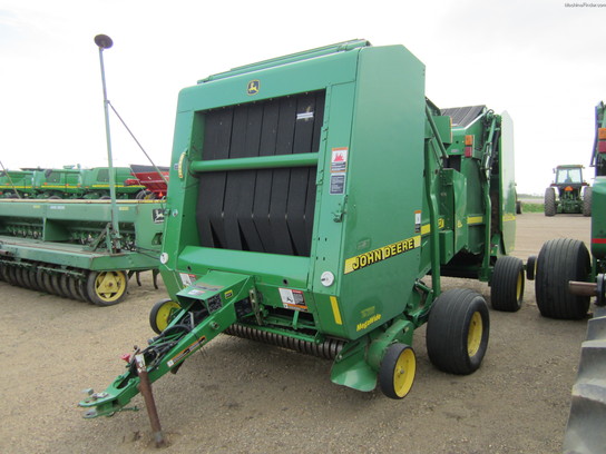 2005 John Deere 567