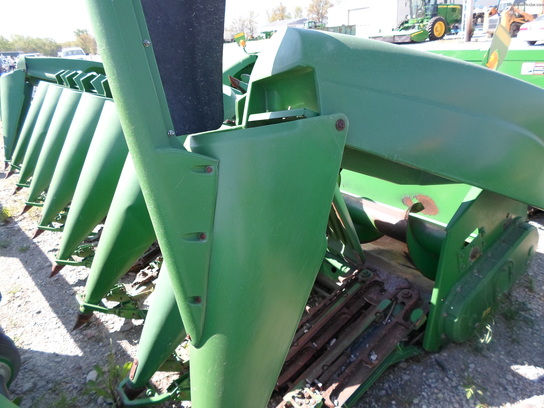 2005 John Deere 893