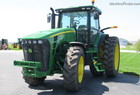 2010 John Deere 8270R