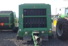 1998 John Deere 566