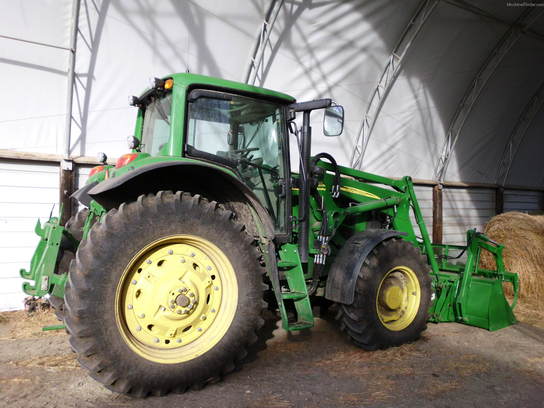 2011 John Deere 7530 Premium
