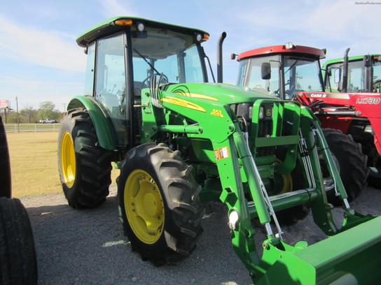 2012 John Deere 5083E