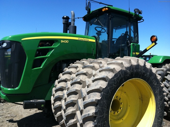 2009 John Deere 9430