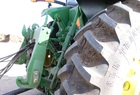 2011 John Deere 7200R