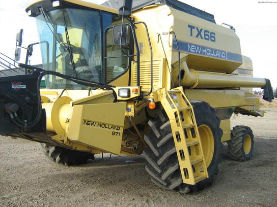 1994 New Holland TX66