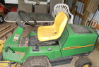 2000 John Deere F725