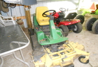 2000 John Deere F725