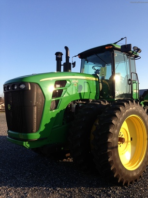 2011 John Deere 9330