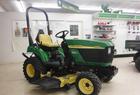 2004 John Deere 2210