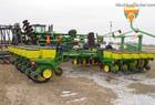 1995 John Deere 7200