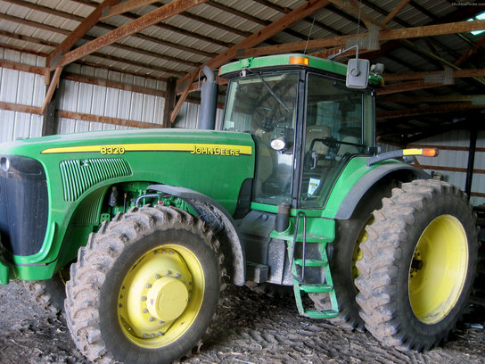 2004 John Deere 8320