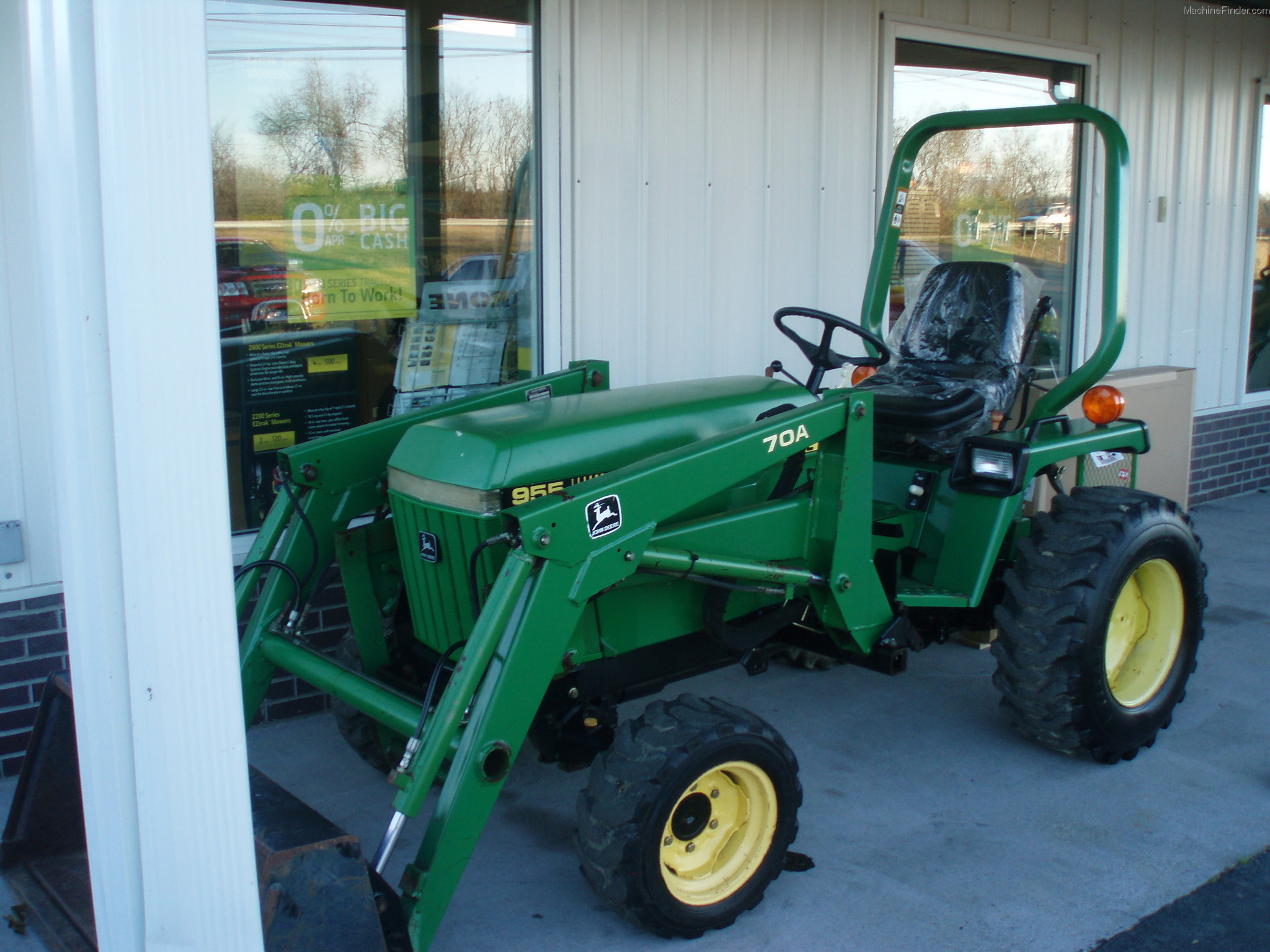 1997 John Deere 955 Tractors Compact (140hp.) John Deere MachineFinder