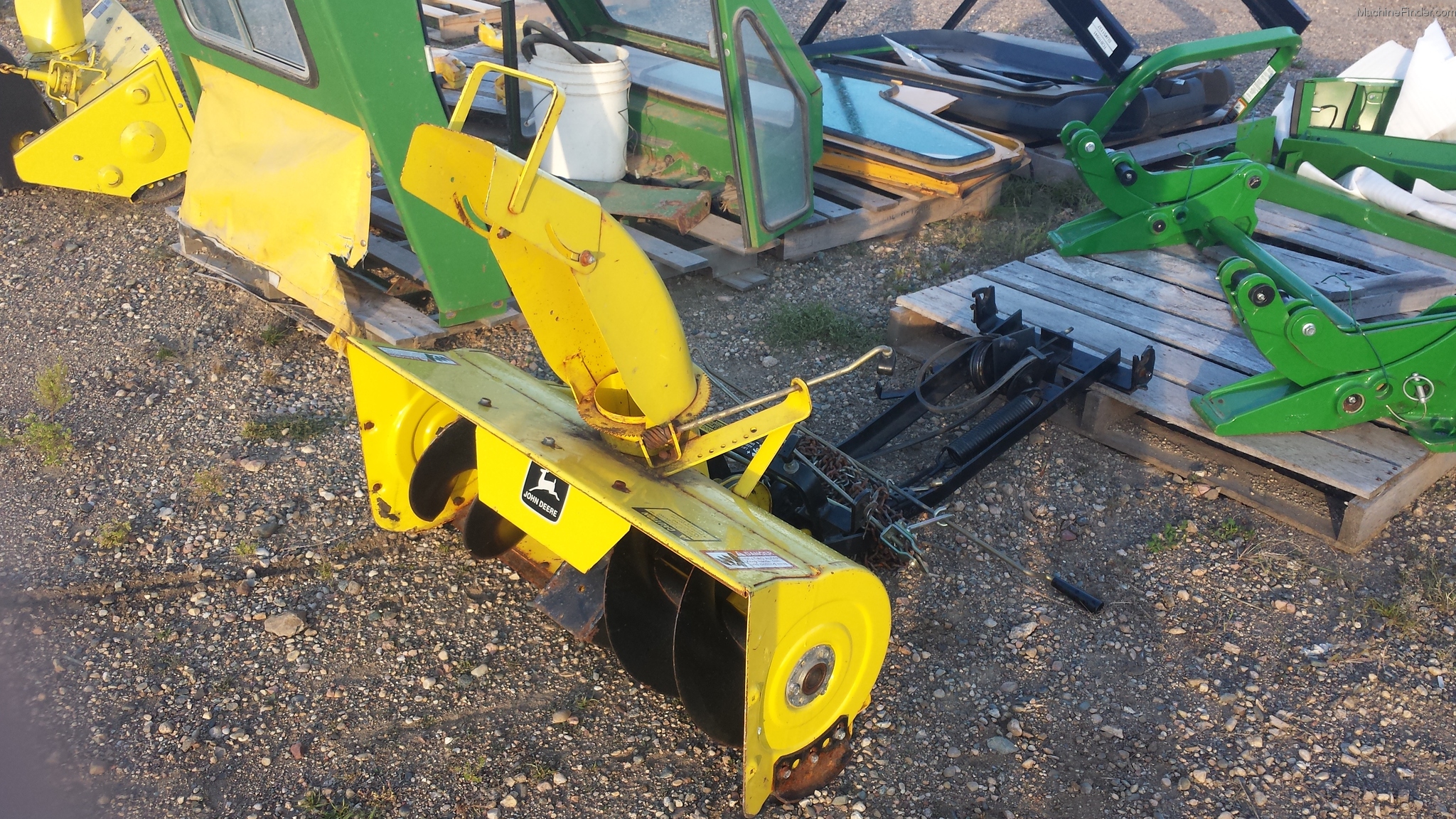 John Deere 38" Snowthrower Lawn & Garden and Commercial Mowing John