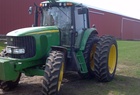 2007 John Deere 7520 Cab