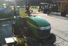 2010 John Deere 2305