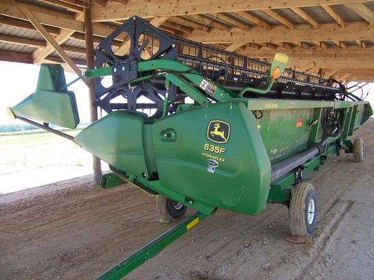 2008 John Deere 635F