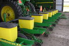 2006 John Deere 1700