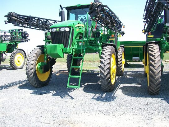 2011 John Deere 4730
