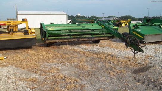 2000 John Deere 1600A