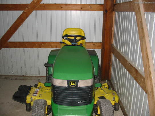 1999 John Deere 345