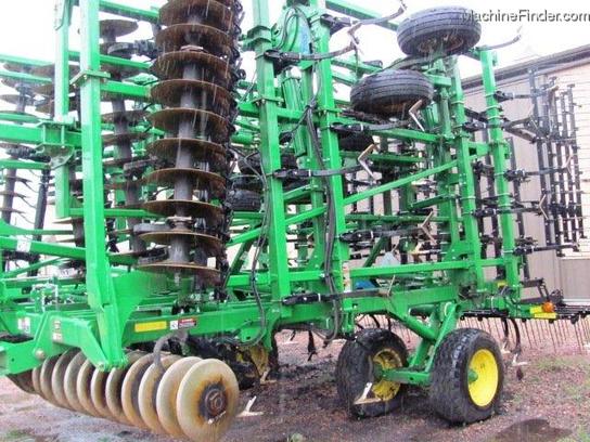 2012 John Deere 2310