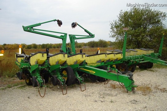 2002 John Deere 1760