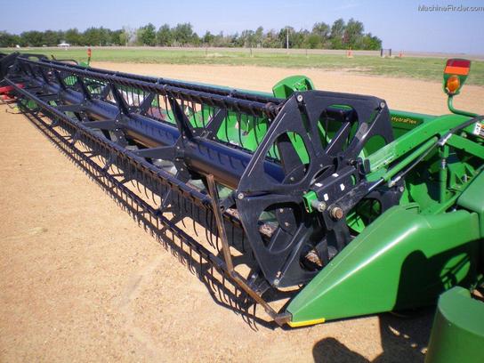 2008 John Deere 635F