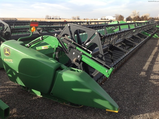 2012 John Deere 640FD