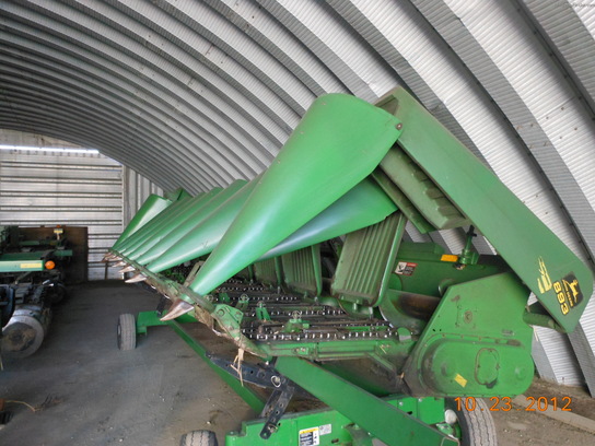 2004 John Deere 893