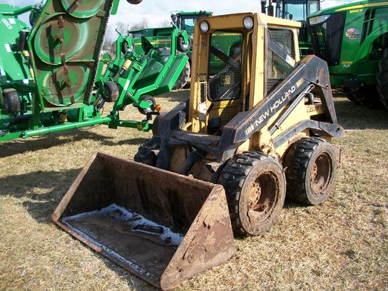 1989 New Holland L455