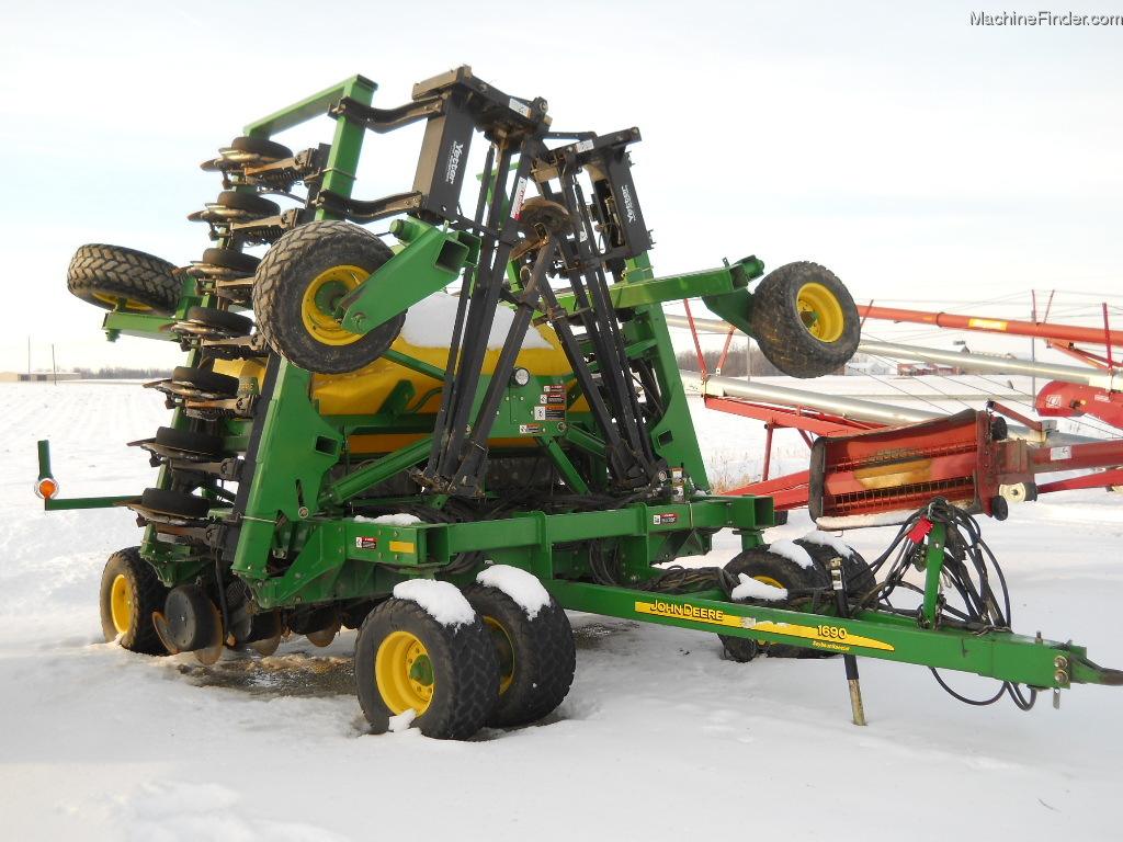 2004 John Deere 1690 Planting & Seeding Air Drills & Seeders John
