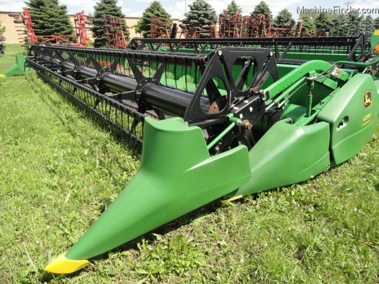 2005 John Deere 635F