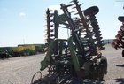  John Deere 335
