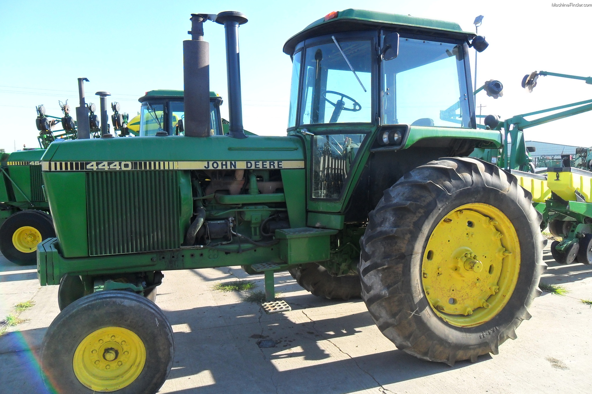 1981 John Deere 4440 Tractors Row Crop (+100hp) John Deere