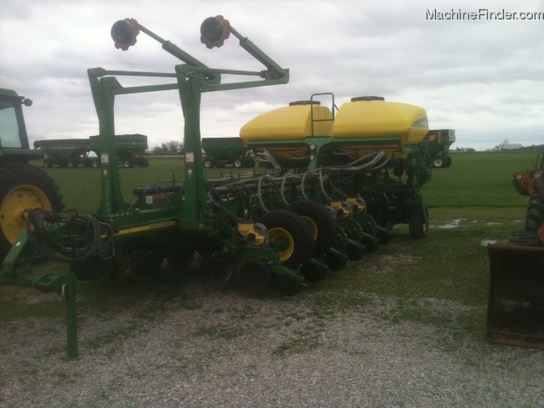 2004 John Deere 1770  NT 16R30 CCS