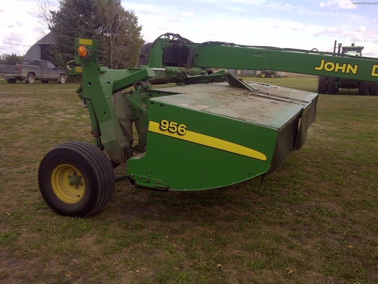 2006 John Deere 956